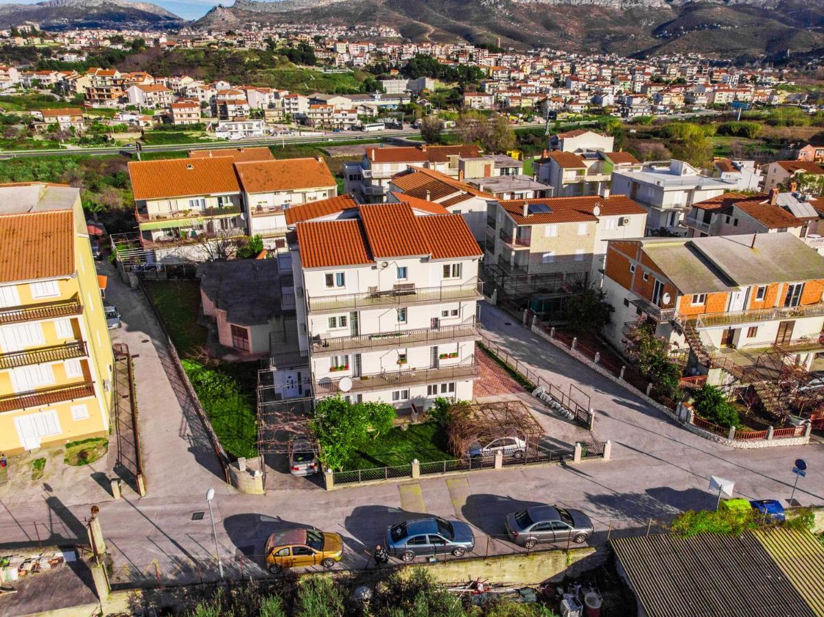 Apartments Mihael 斯普利特 外观 照片