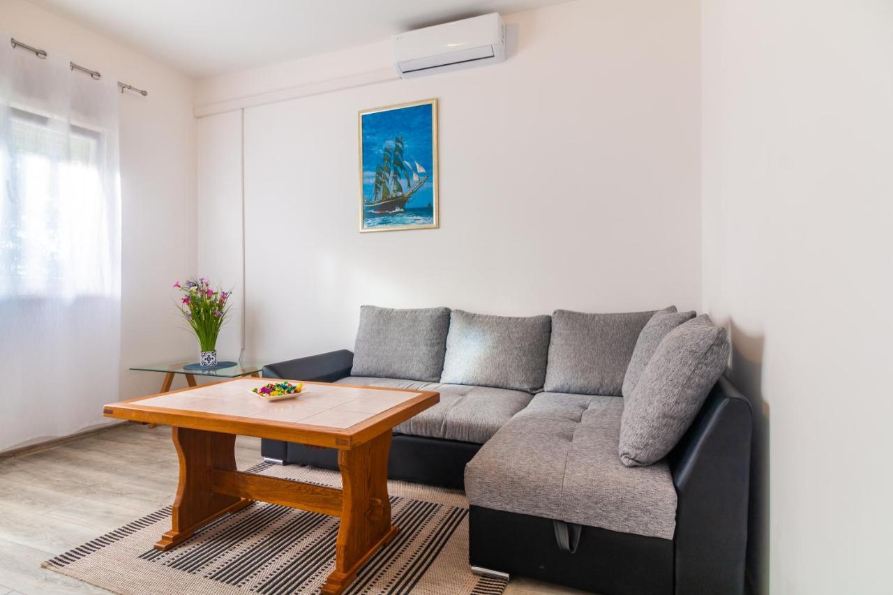 Apartments Mihael 斯普利特 外观 照片